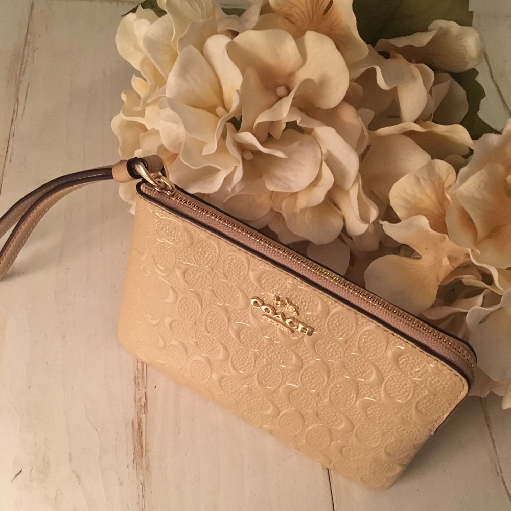 Coach Corner Zip Wallet Wristlet